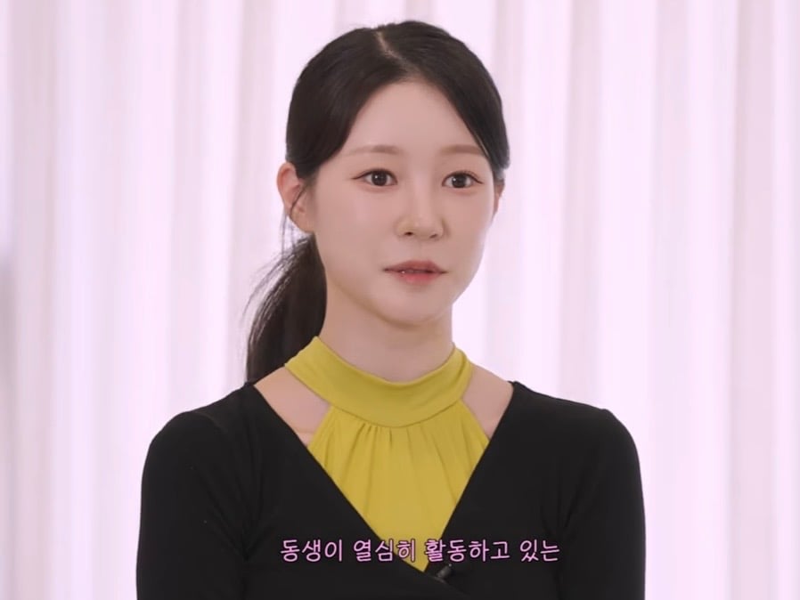 [잡담] 리아 유튜브에 발레쌤으로 노윤서 친언니 나옴 | 인스티즈