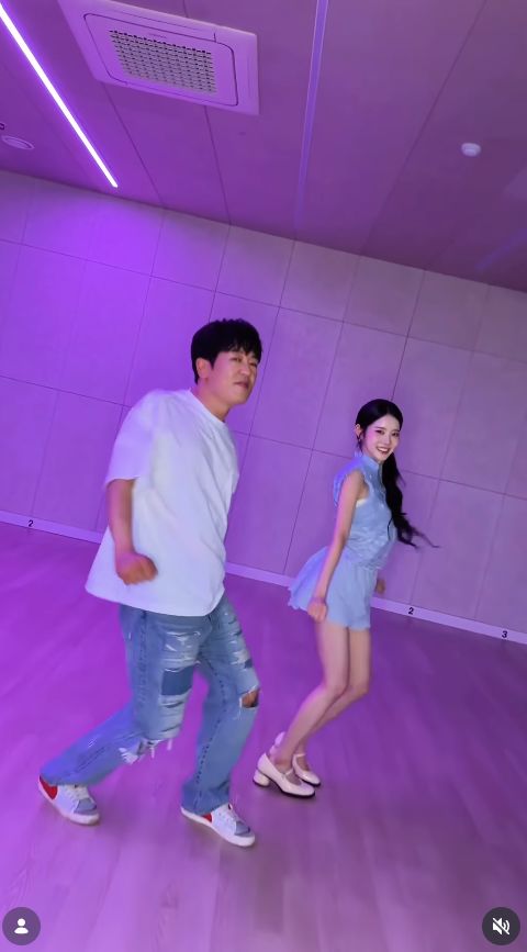 [잡담] 스테이씨 시은 비율 ㄷㄷ | 인스티즈