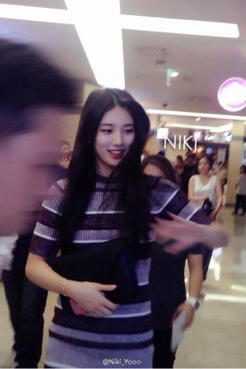 [잡담] 수지) 폰카로 찍은 배수지 실물 | 인스티즈