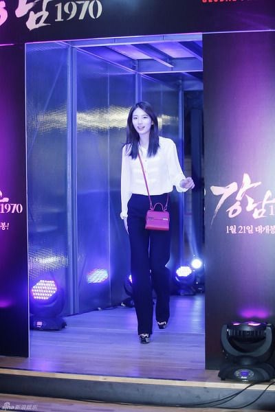 [잡담] 수지) 폰카로 찍은 배수지 실물 | 인스티즈
