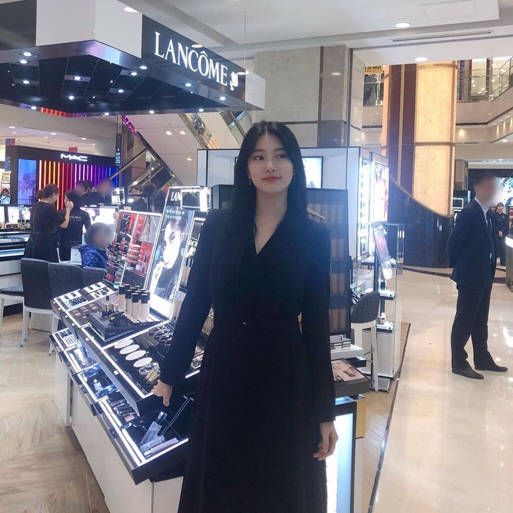 [잡담] 수지) 폰카로 찍은 배수지 실물 | 인스티즈