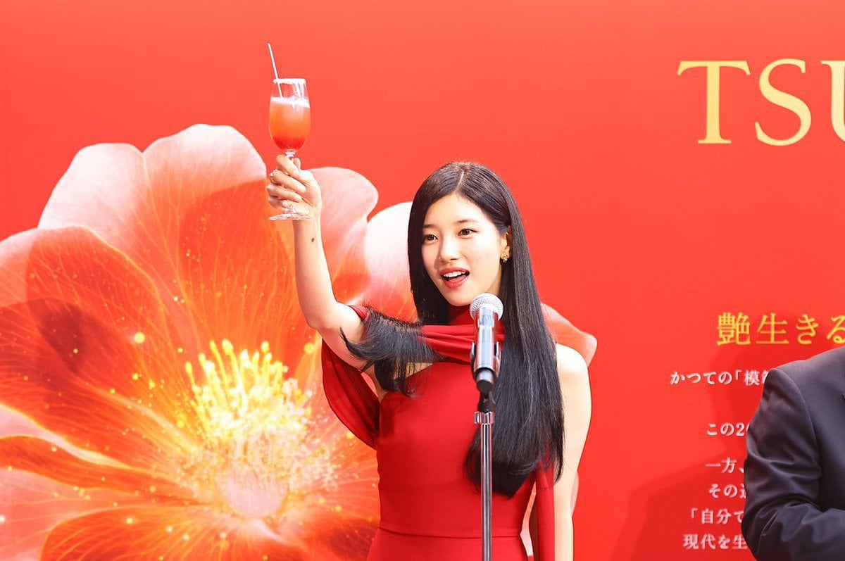 [잡담] 수지) 츠바키 20주년 파티 참석한 수지 | 인스티즈