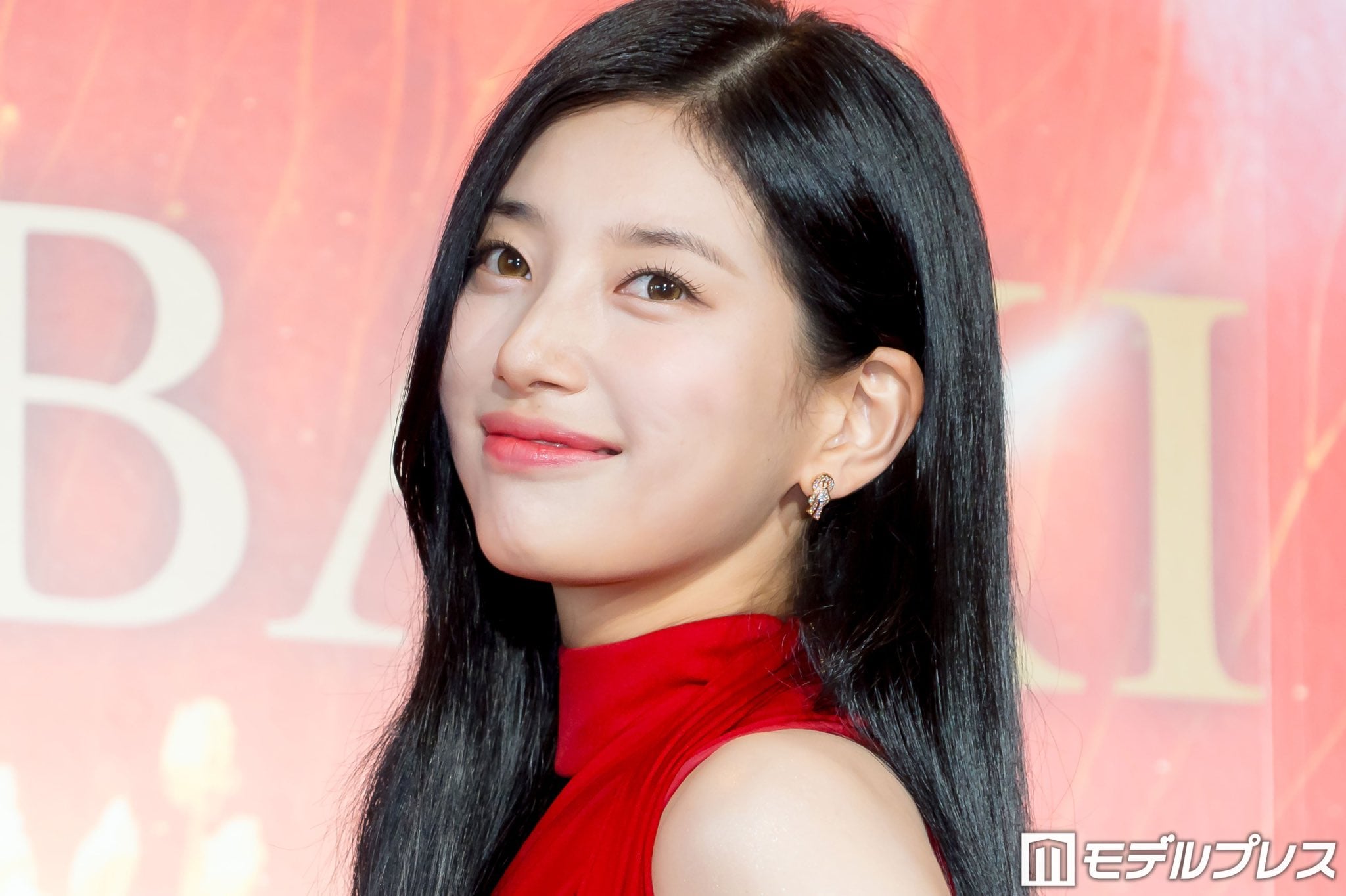 [잡담] 수지) 오늘자 츠바키 20주년 행사 수지 기사사진 | 인스티즈