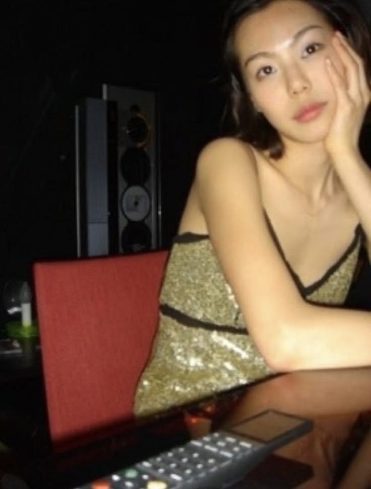 [잡담] 김민희 진짜 트렌디하게 생기긴했다... | 인스티즈