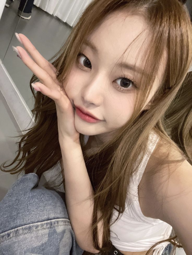 [잡담] 중소라서 정말 아까운 비주얼임... | 인스티즈