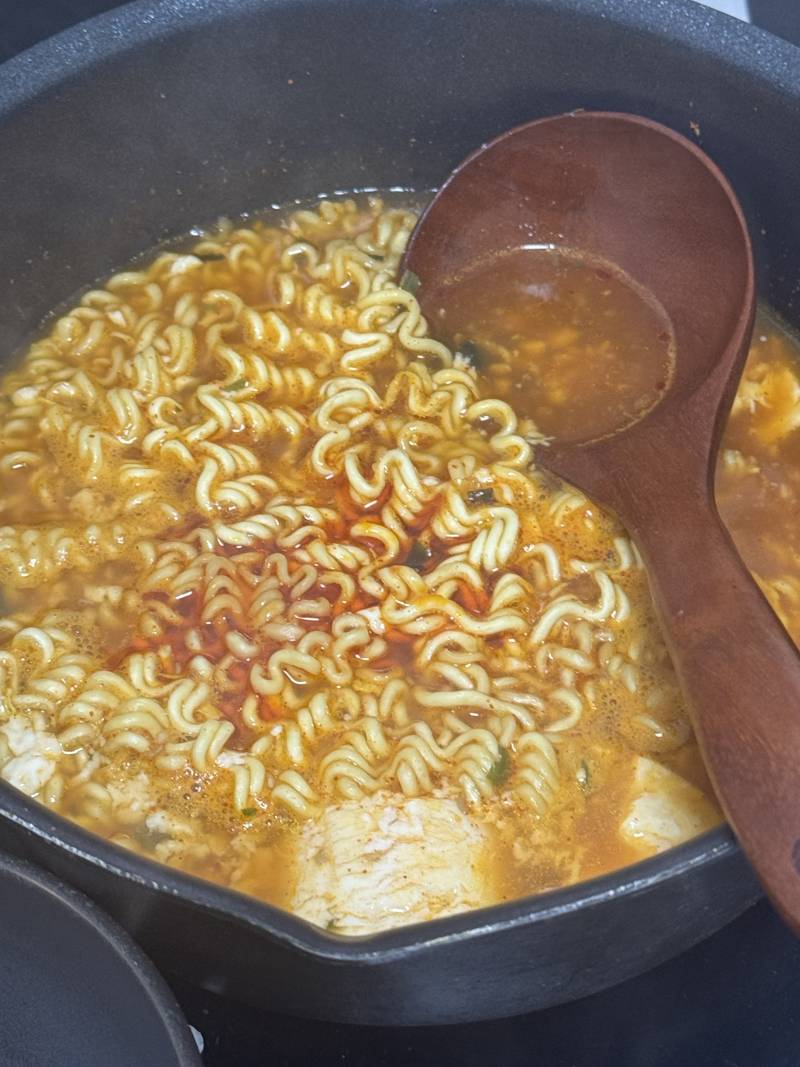 [잡담] 라면에 순두부 꼭 넣어먹어 | 인스티즈