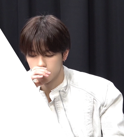 본인 잘생긴거 잘 아는 남돌.jpg | 인스티즈