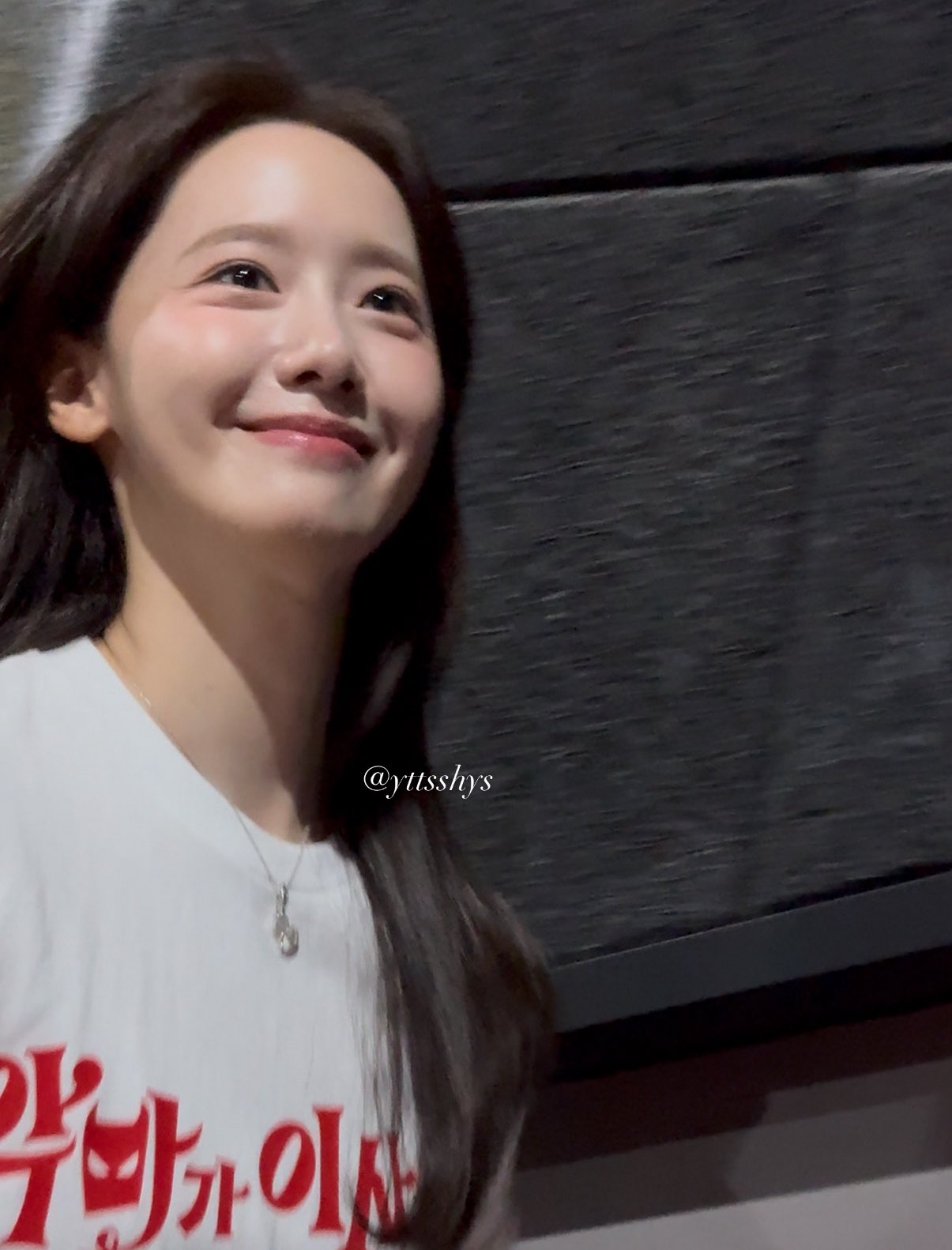 [잡담] 윤아) 윤아 폰카 근접 실물짤 | 인스티즈