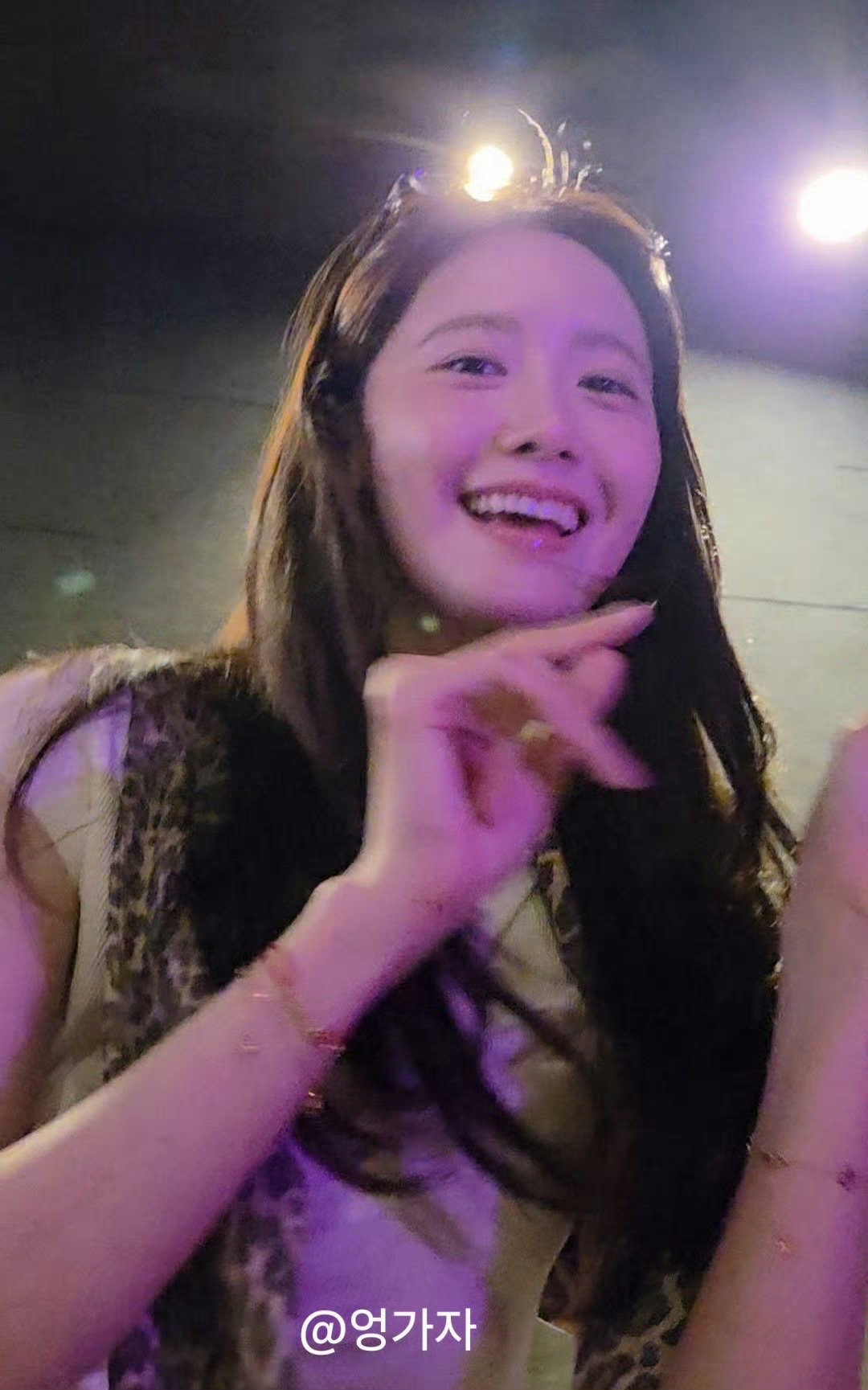 [잡담] 윤아) 윤아 폰카 근접 실물짤 | 인스티즈