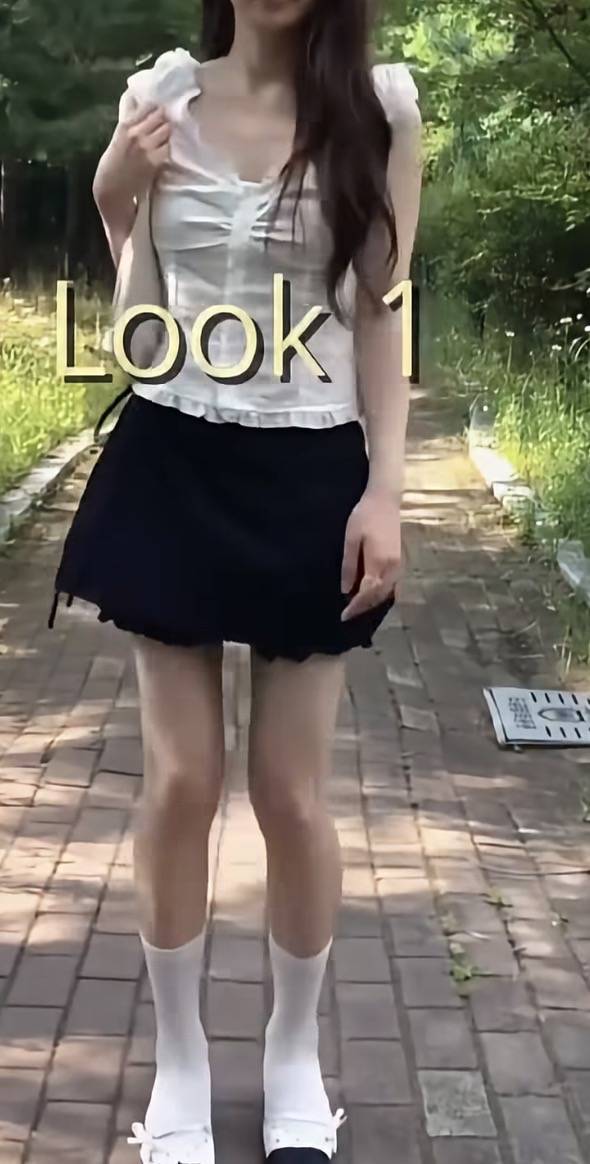 [잡담] 옷 뭐가 더 이뻐? | 인스티즈
