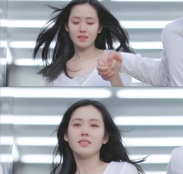 [잡담] 손예진 리즈 진짜 개개개개예쁘다 | 인스티즈