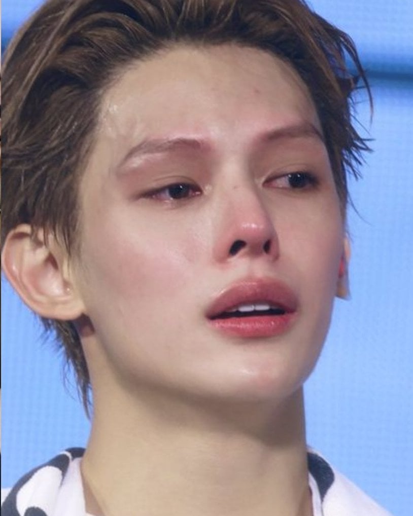 [잡담] 진짜 남자가 울어서 눈코입볼 다 붉어진거 개이쁘다 ㅈㅇ 코르티스 제임스 | 인스티즈