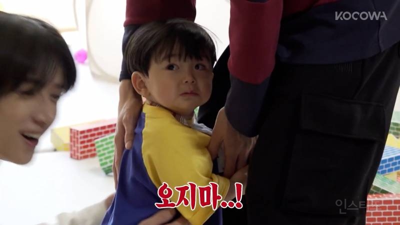 20년이 지나도 여전히 아기들이 무서워하는 김태우 | 인스티즈