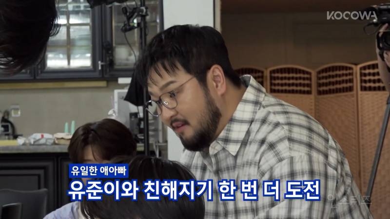 20년이 지나도 여전히 아기들이 무서워하는 김태우 | 인스티즈