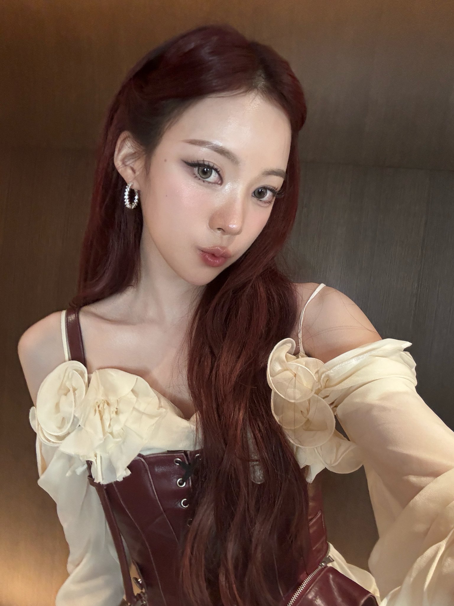 [잡담] 미야오 나린이 어제 셀카 왔다.. | 인스티즈
