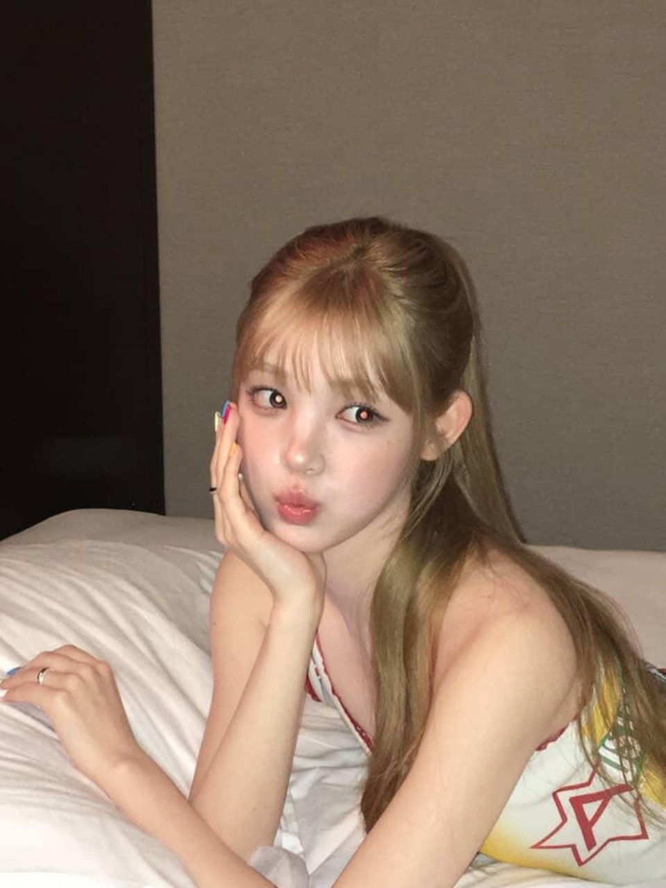 [잡담] 나 정말 유하가 너무 이쁘다,,💛 | 인스티즈