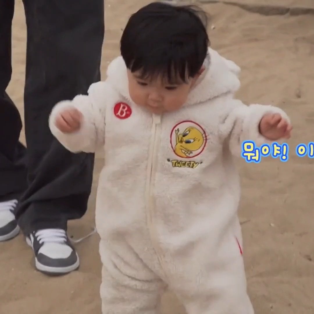 [잡담] 유준이 볼살 진짜 쏟아질거 같아ㅋㅋㅋ | 인스티즈