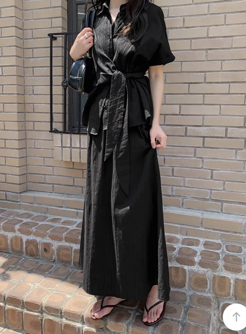 [잡담] 🩶멋쟁이들아 옷 색깔 좀 골라조🩶 | 인스티즈