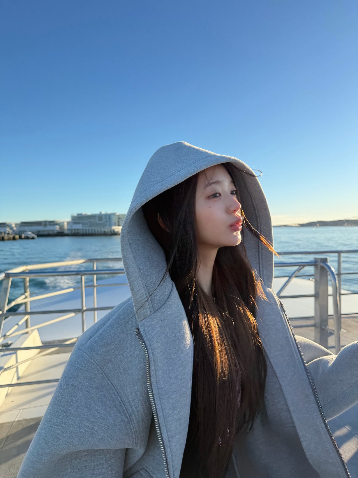 [잡담] 260621 장원영 인스타 🌊 🧜‍♀️ 🐋🦈 | 인스티즈