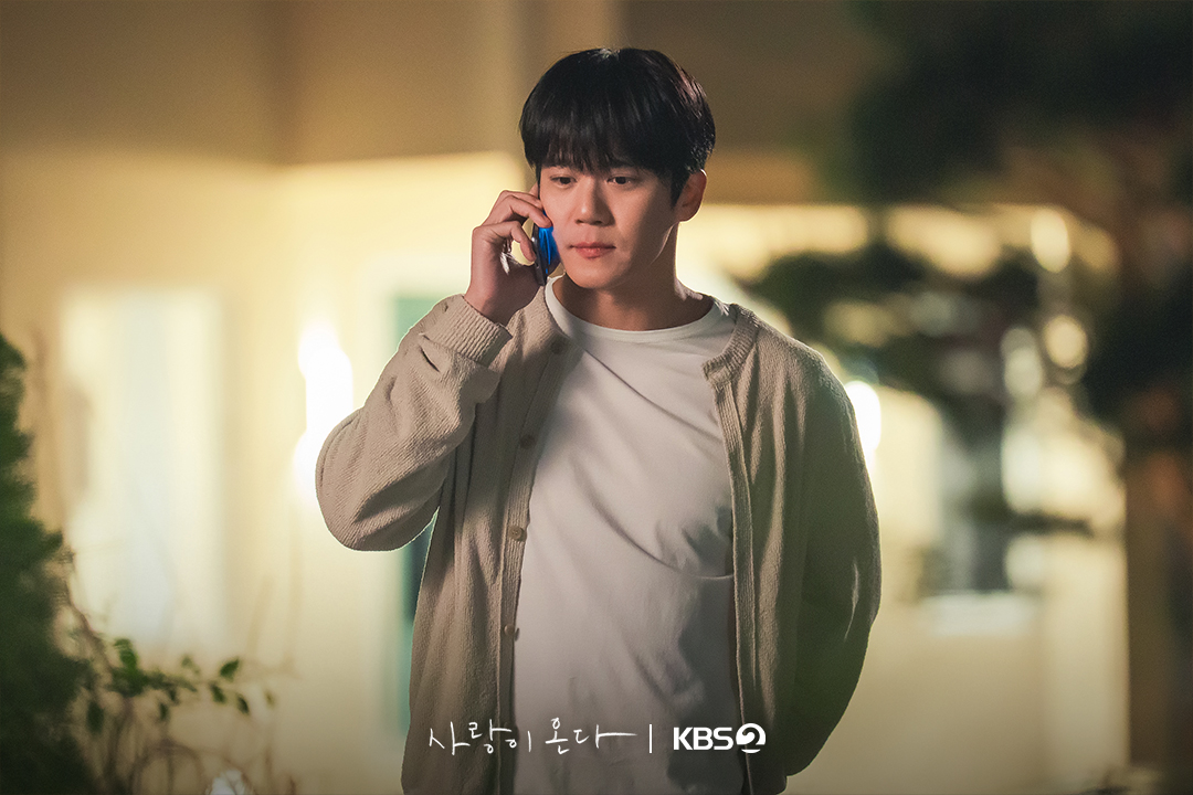 [잡담] 사랑이온다) 8년 만에 다시 마주한 첫사랑💛이별의 상처를 품고 돌아온 김무진 | 인스티즈