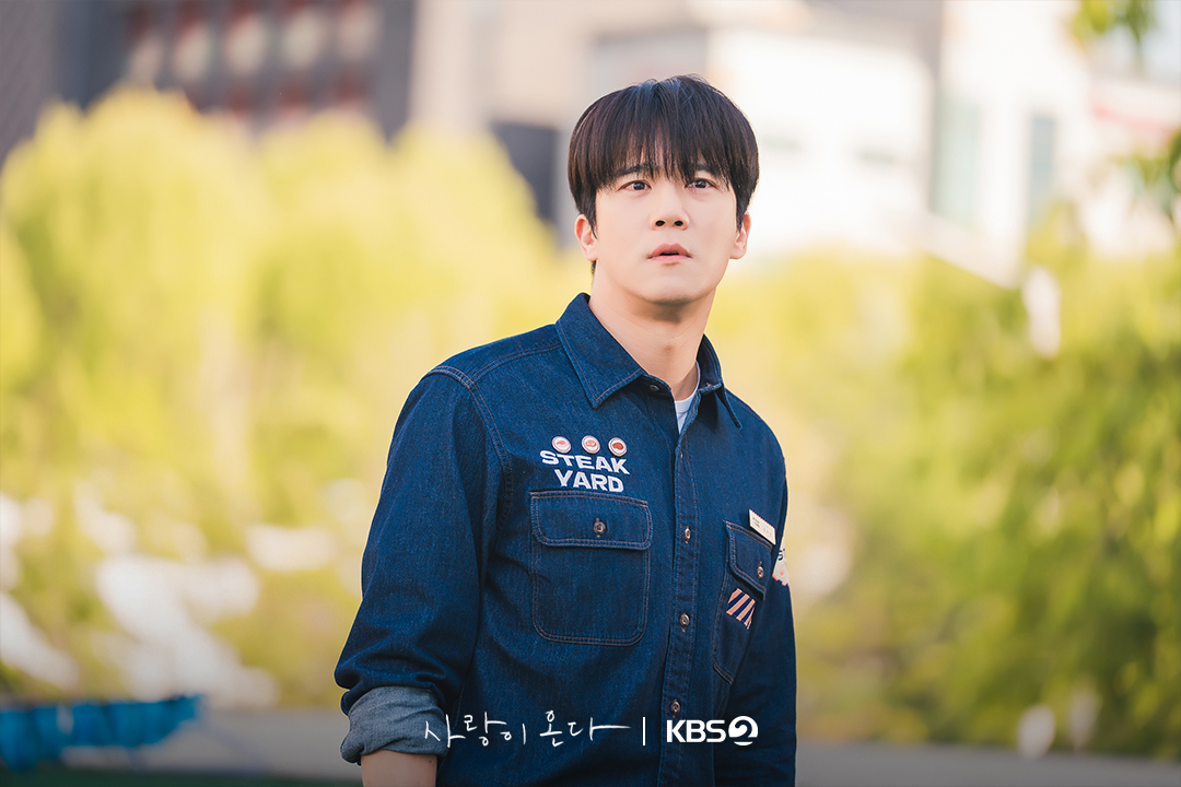 [잡담] 사랑이온다) 8년 만에 다시 마주한 첫사랑💛이별의 상처를 품고 돌아온 김무진 | 인스티즈