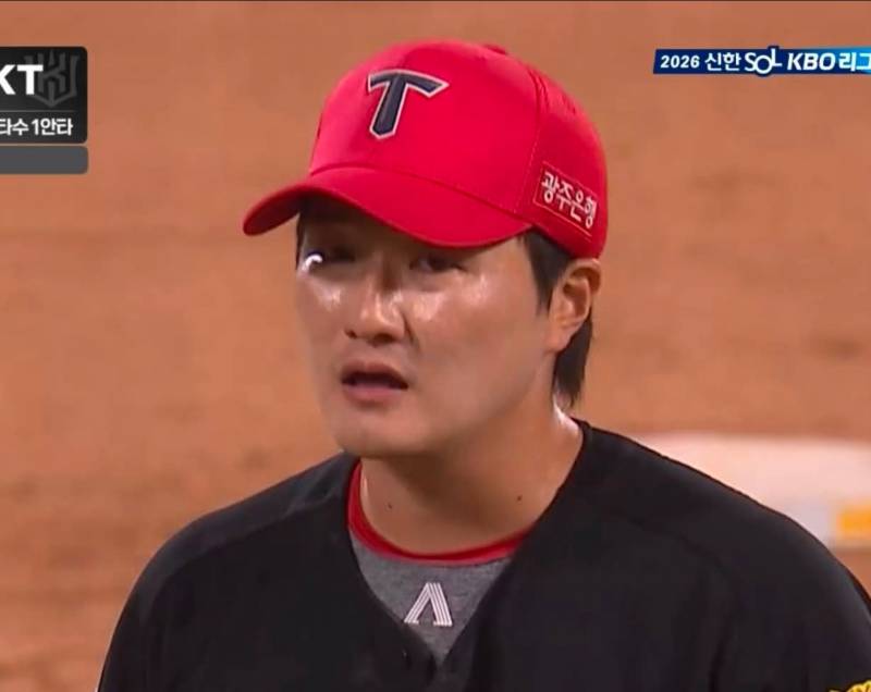 [잡담] 진짜 부부가 닮아가나봐 | 인스티즈