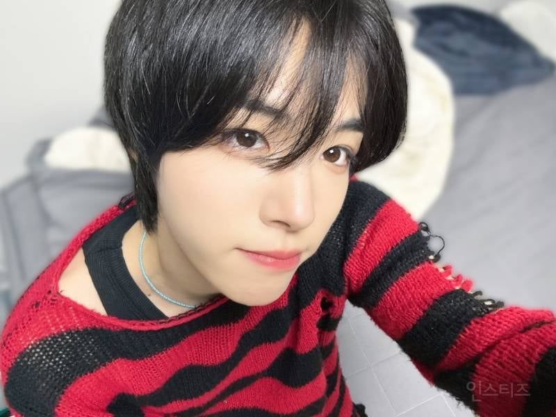 어린 시절이랑 진짜 똑같이 정변한 신인 남돌 미모 수준.jpg | 인스티즈