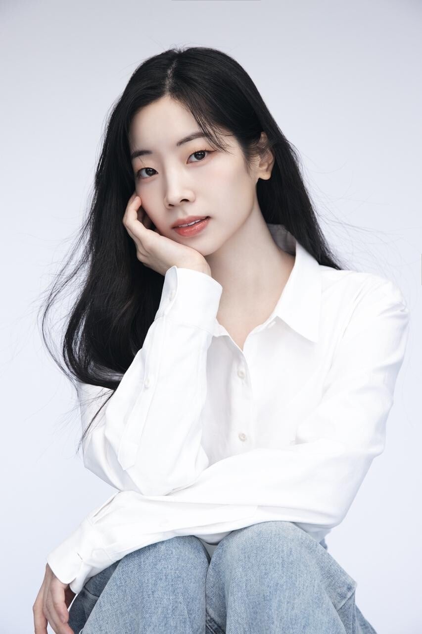 [정보/소식] 트와이스 다현, "귀한 상 주셔서 감사” 글로벌OTT어워즈 라이징 스타상 | 인스티즈