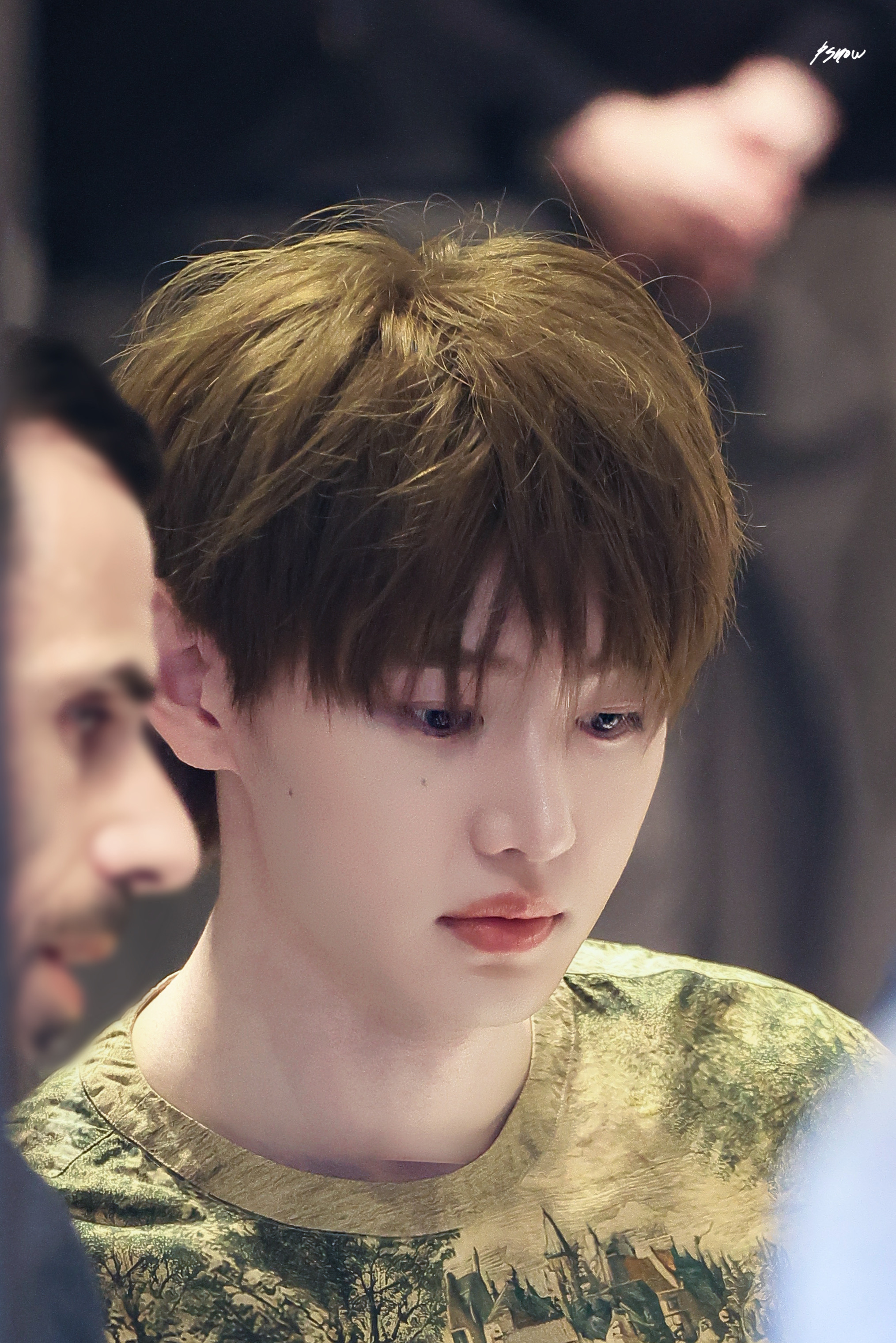 [잡담] ㉻ 성훈이 염색한거 진짜 개좋네 | 인스티즈