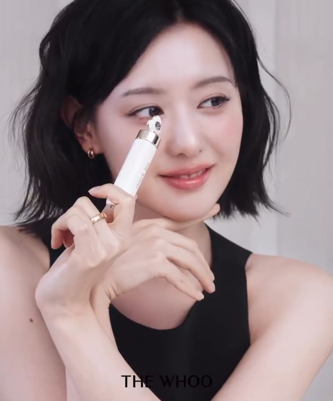 [잡담] 오늘 뜬 김지원 더후 광고 영상보다가 너무 예뻐서 캡쳐함 | 인스티즈