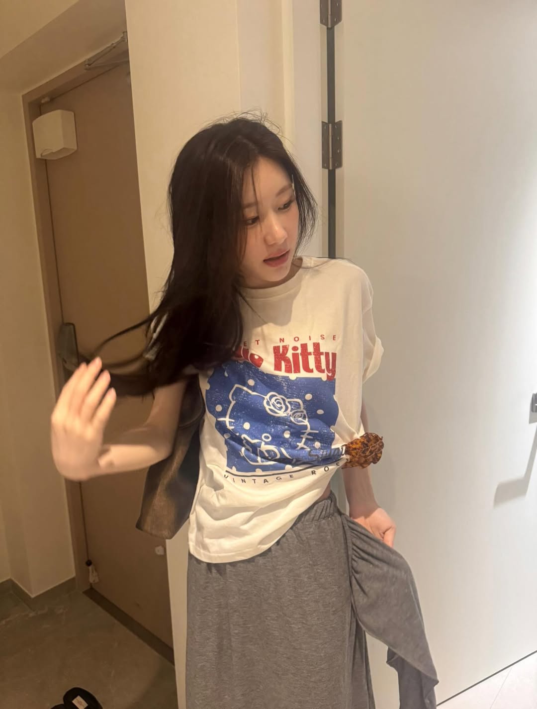 [잡담] 채령 애착 티셔츠인가 | 인스티즈