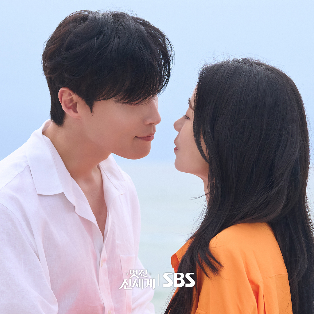 [정보/소식] 멋진신세계) 비로소 두 사람에게 펼쳐진 멋진 신세계✨그렇게 서리세계는 천년만년 행복했답니다💗지금까지 SBS 금토드라마 <멋진 신세계>를사랑해 주셔서 감사합니다❤️ | 인스티즈