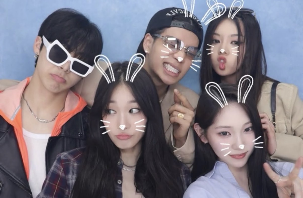 [잡담] 올데프 데뷔전에 월말평가 보고 찍은 사진이래 | 인스티즈