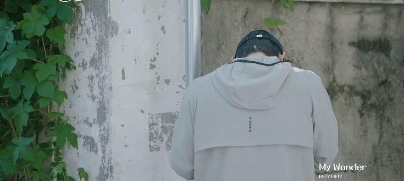 [잡담] 내일도출근) 강시우 그냥 슬쩍 웃는건줄 알았는데 걍 끅끅대네(ㅅㅍㅈㅇ) | 인스티즈