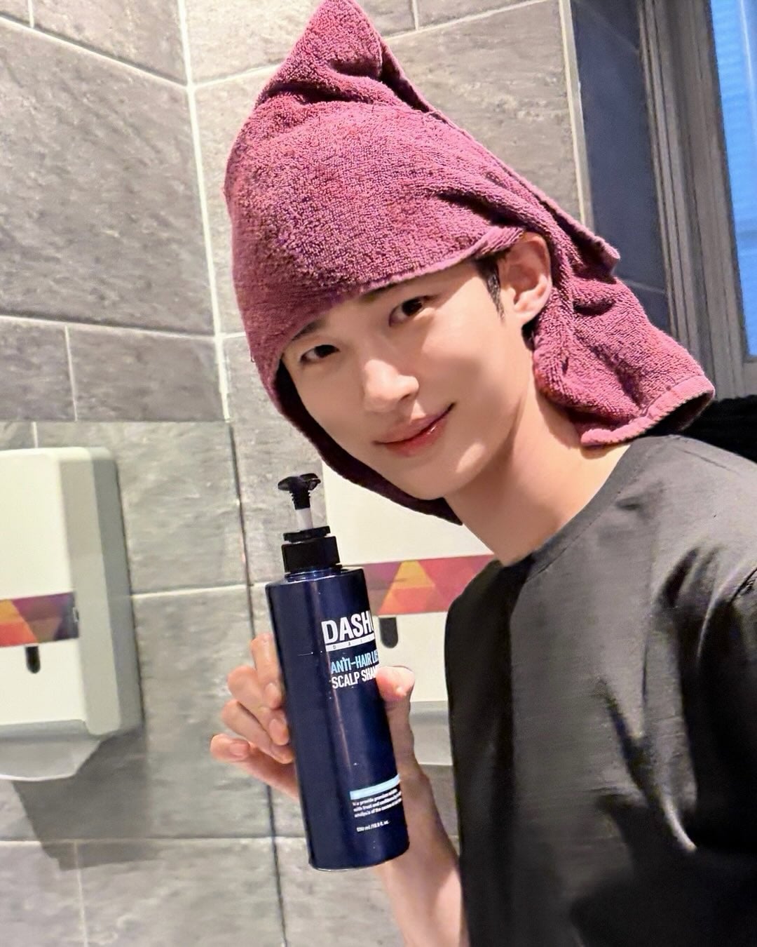 [잡담] 변우석 인스타 보니까 씹덕미가 장난 아님 | 인스티즈