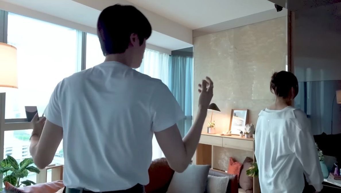 [잡담] 방탄 진 얼굴 잘안보여도 잘생김 ㅋㅋ | 인스티즈