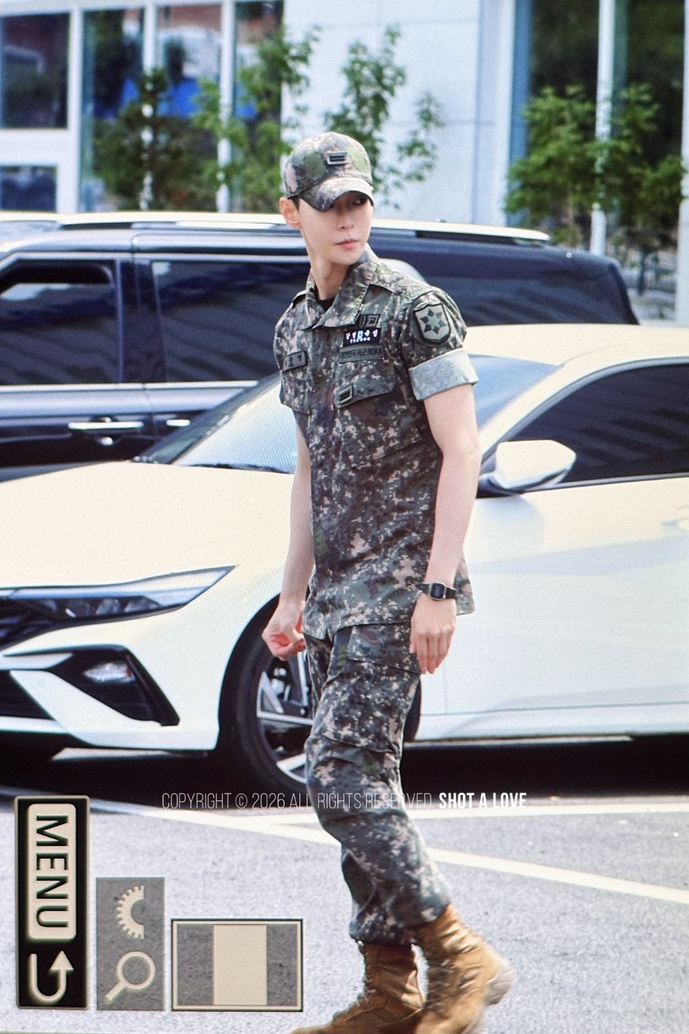 [잡담] 도영 군대가서 살찔까봐 걱정햇던데 현재상태:까시군인 | 인스티즈