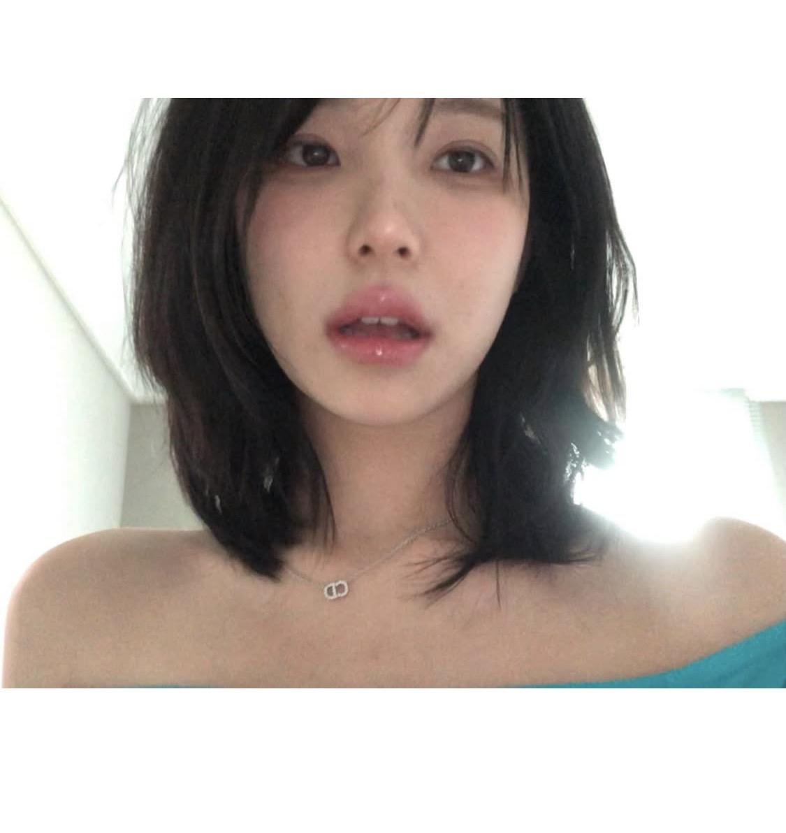 [잡담] 백지헌 중단발이 훨훨씬 예뿌다 | 인스티즈
