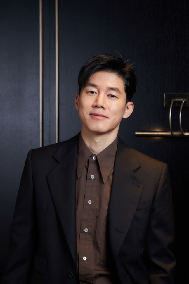 [정보/소식] [단독] '대세' 김무열, 차차차기작은 '미스터 바코드'…블랙요원 된다 | 인스티즈