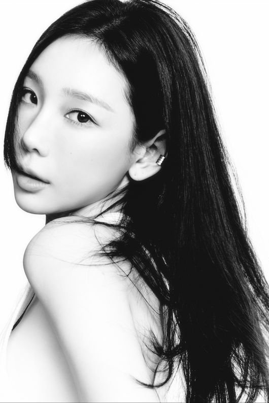 [정보/소식] 태연, 日 메가 히트곡 '만찬가' 리메이크..한국어로 재해석 [공식] | 인스티즈