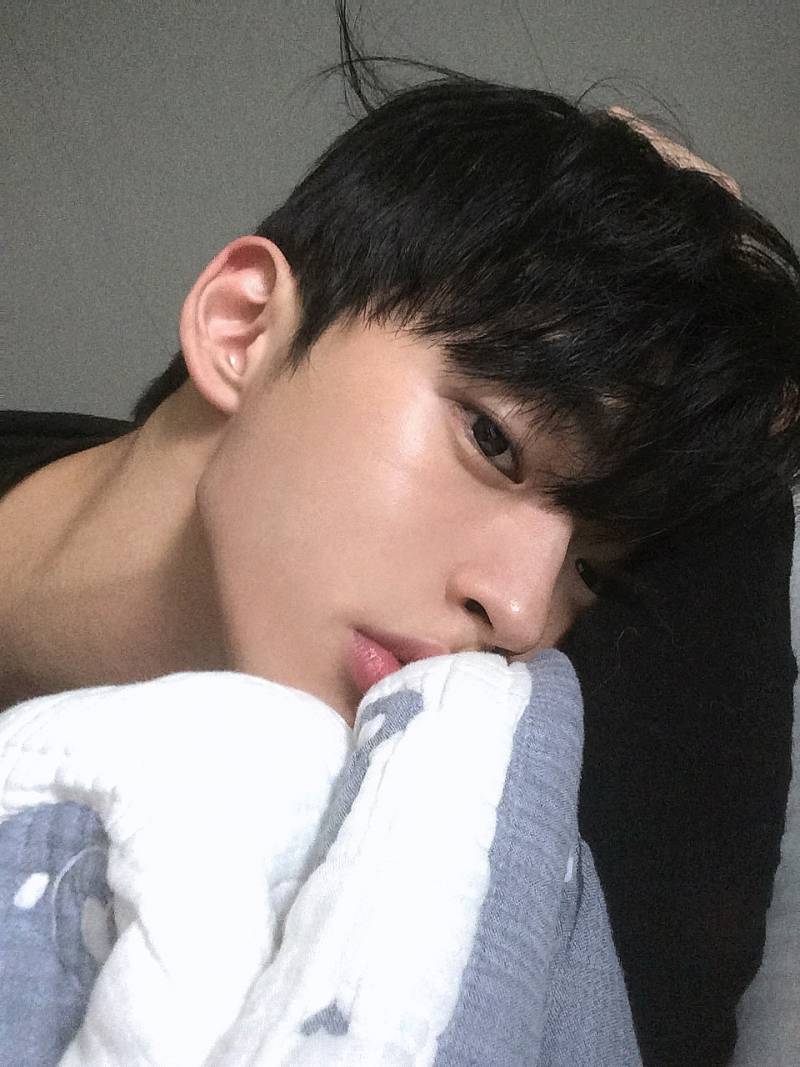 요즘 남남커플 인플루언서 썸네일 (비게퍼)..JPG | 인스티즈