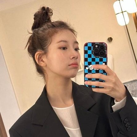[잡담] 수지) 인스타 일상 속 수지 똥머리 | 인스티즈