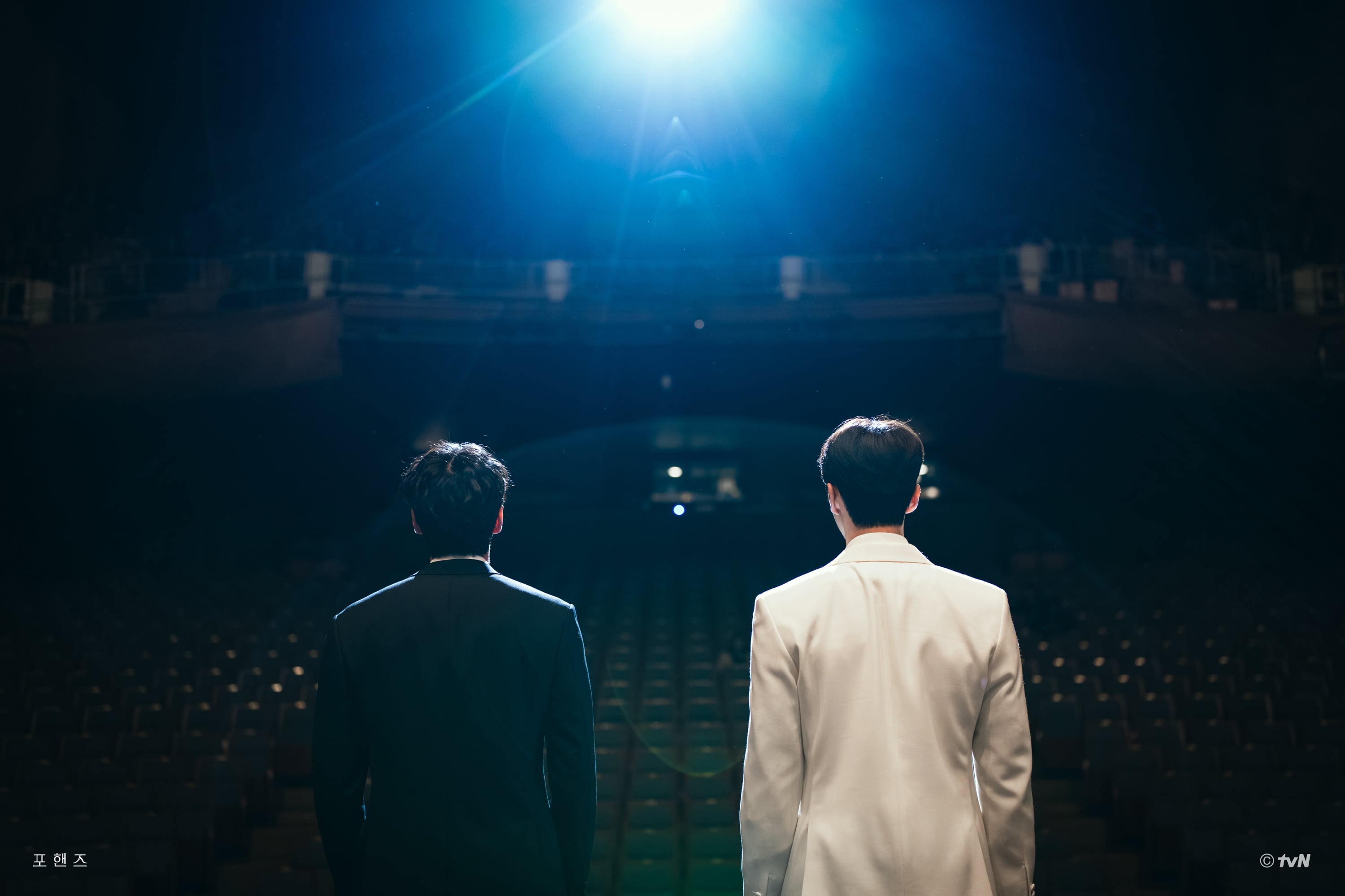 [잡담] 포핸즈) 𝐂𝐨𝐧𝐜𝐞𝐩𝐭 𝐏𝐡𝐨𝐭𝐨_𝐅𝐎𝐔𝐑 𝐇𝐀𝐍𝐃𝐒 𝐯𝐞𝐫 | 인스티즈