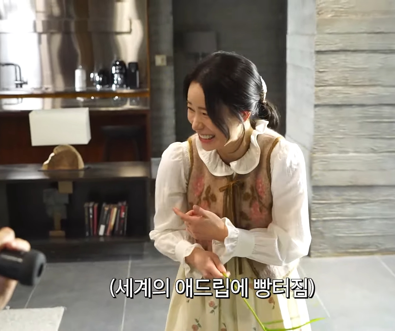 [잡담] 멋진신세계) 저 화분 갖다 버려야겠다ㅋㅋㅋㅋㅋㅋ | 인스티즈