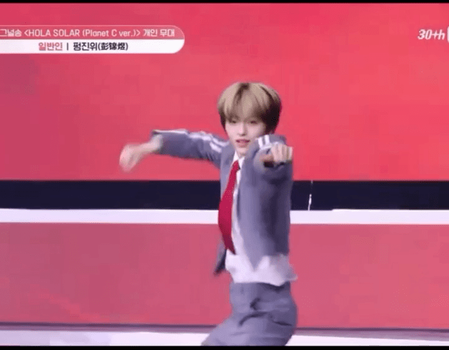 한국에서 아이돌로 데뷔한다는 중국에서 1000만뷰 찍던 아이...gif | 인스티즈
