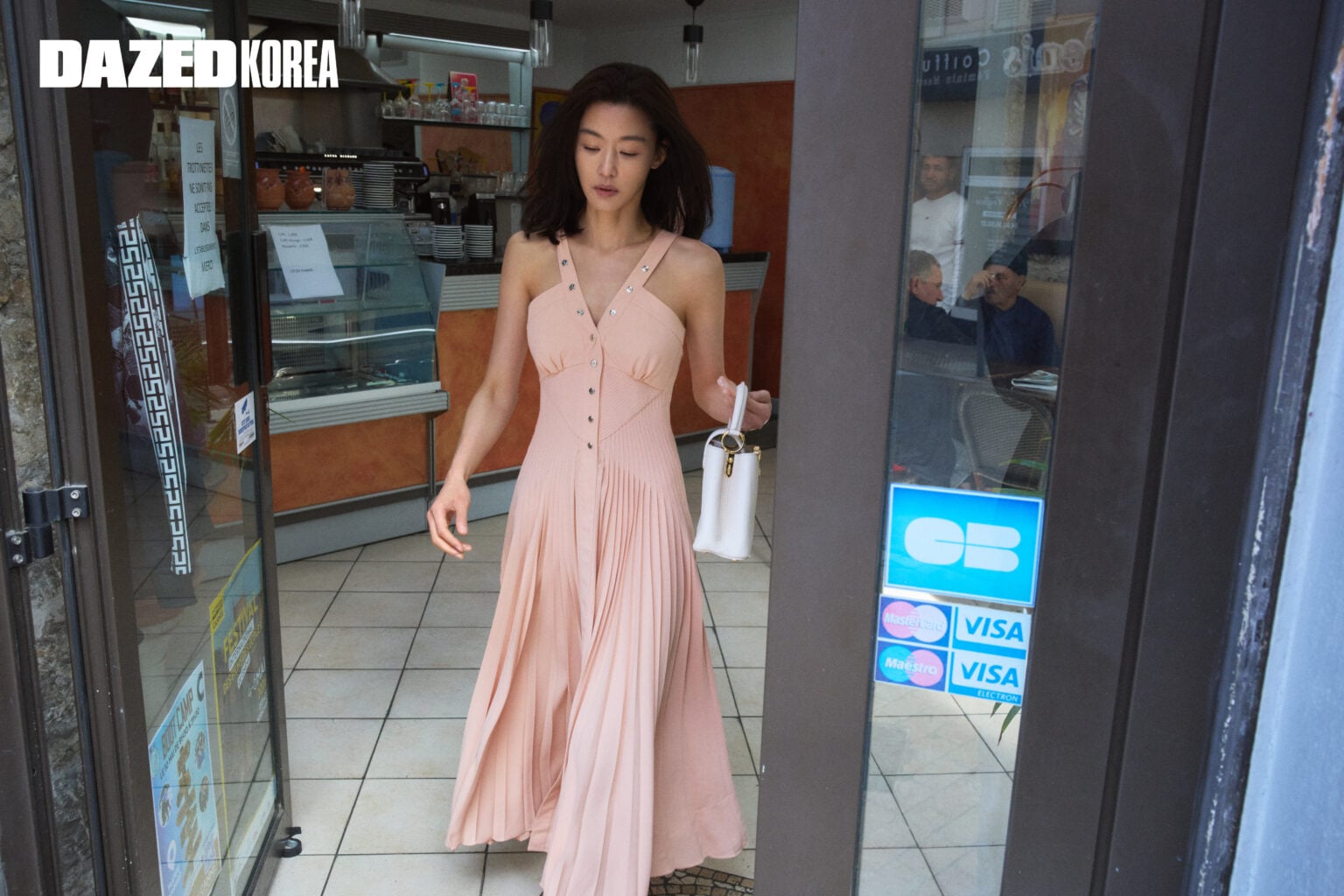 [잡담] 전지현) 전지현 데이즈드코리아 칸×루이비통 7월호 화보 | 인스티즈