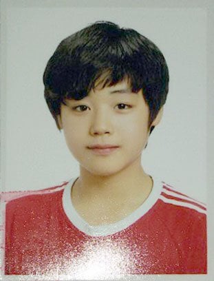 [잡담] 박지훈 턱 안자란거 진짜 신기…정말 그~대로 컸음 | 인스티즈