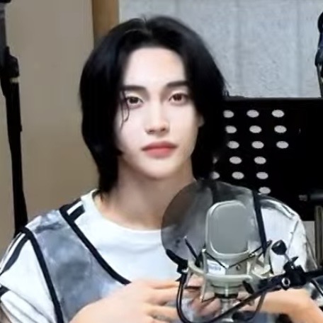 [잡담] 오늘 원빈이 진짜 왤케예쁘냐 | 인스티즈