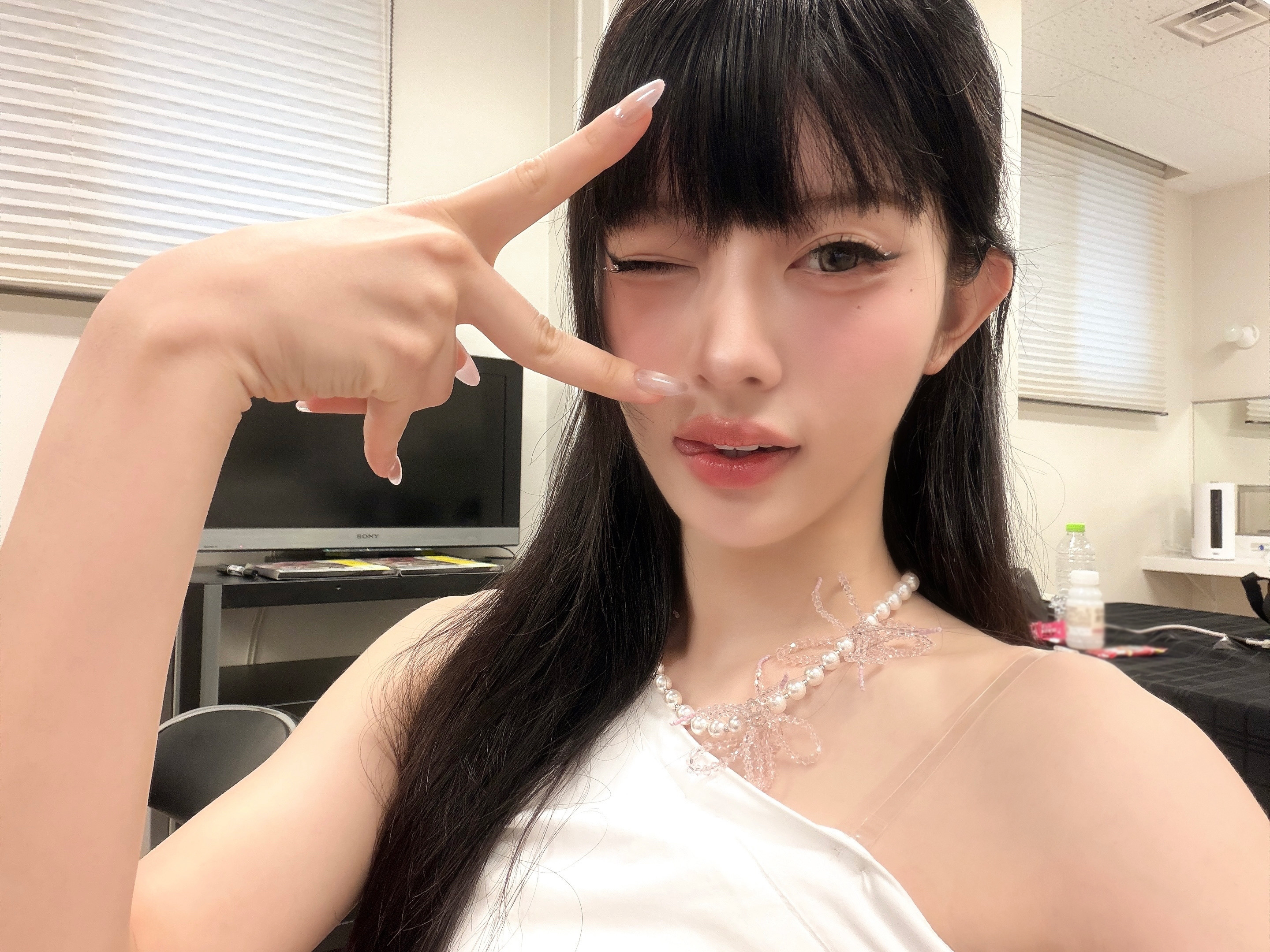 [잡담] 요즘 민주가 제일 이쁜거같음 | 인스티즈