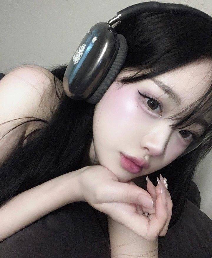 [잡담] 웜톤이 훨씬 예쁜데 왜 사람들은 한때 쿨톤병에 걸렸을까? | 인스티즈